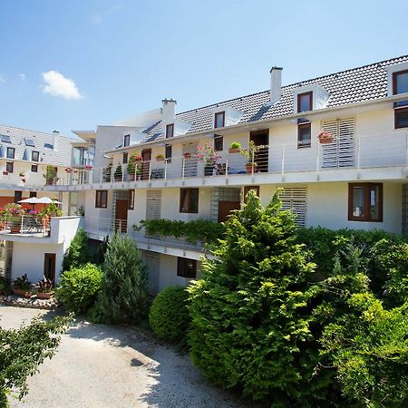 Feng Shui Wellness Apartmanhaz Heviz Exterior photo